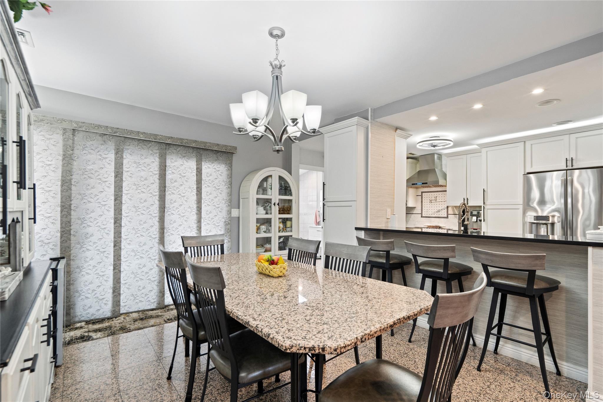 11 W Hitchcock Avenue, Floral Park, NY 11001