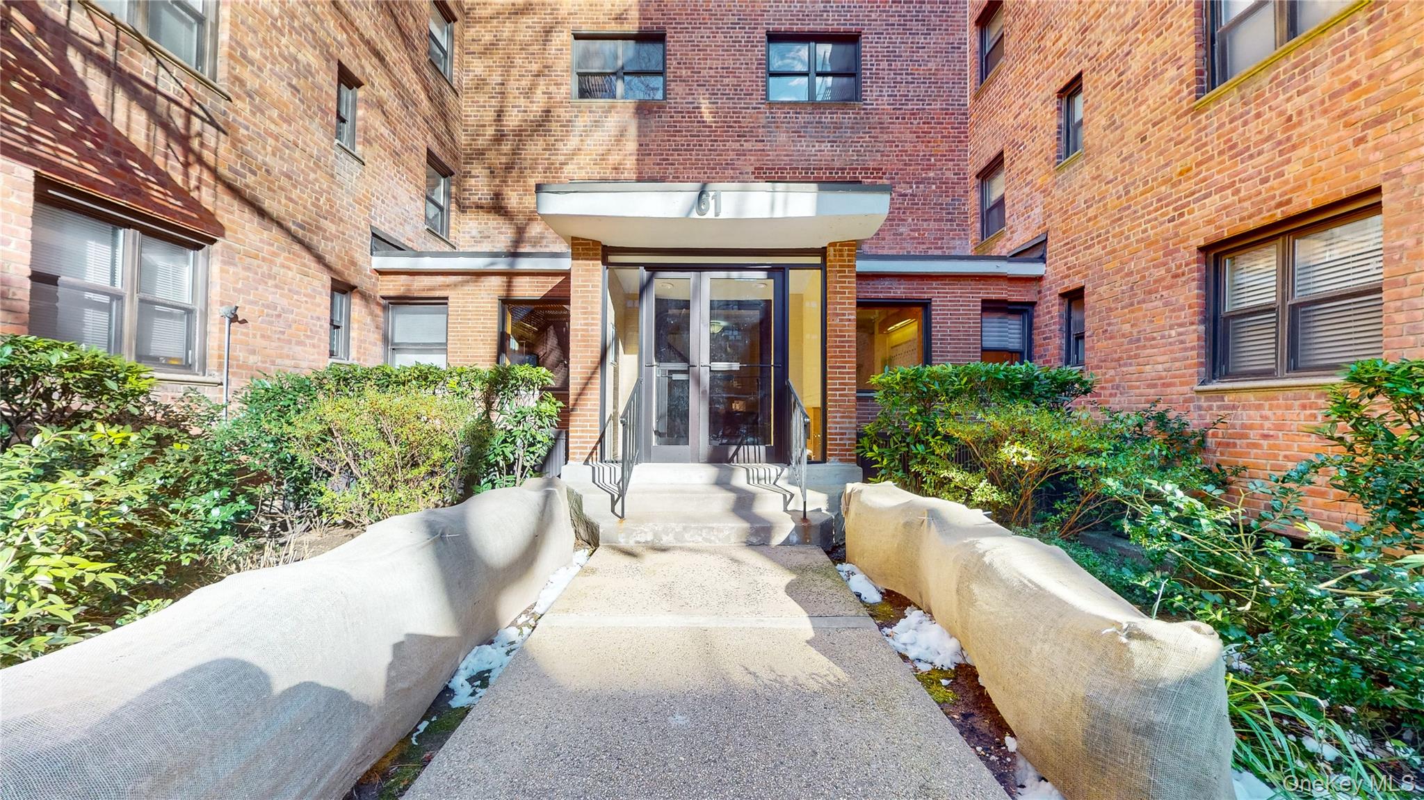 61 White Oak Street # 2G, New Rochelle, NY 10801