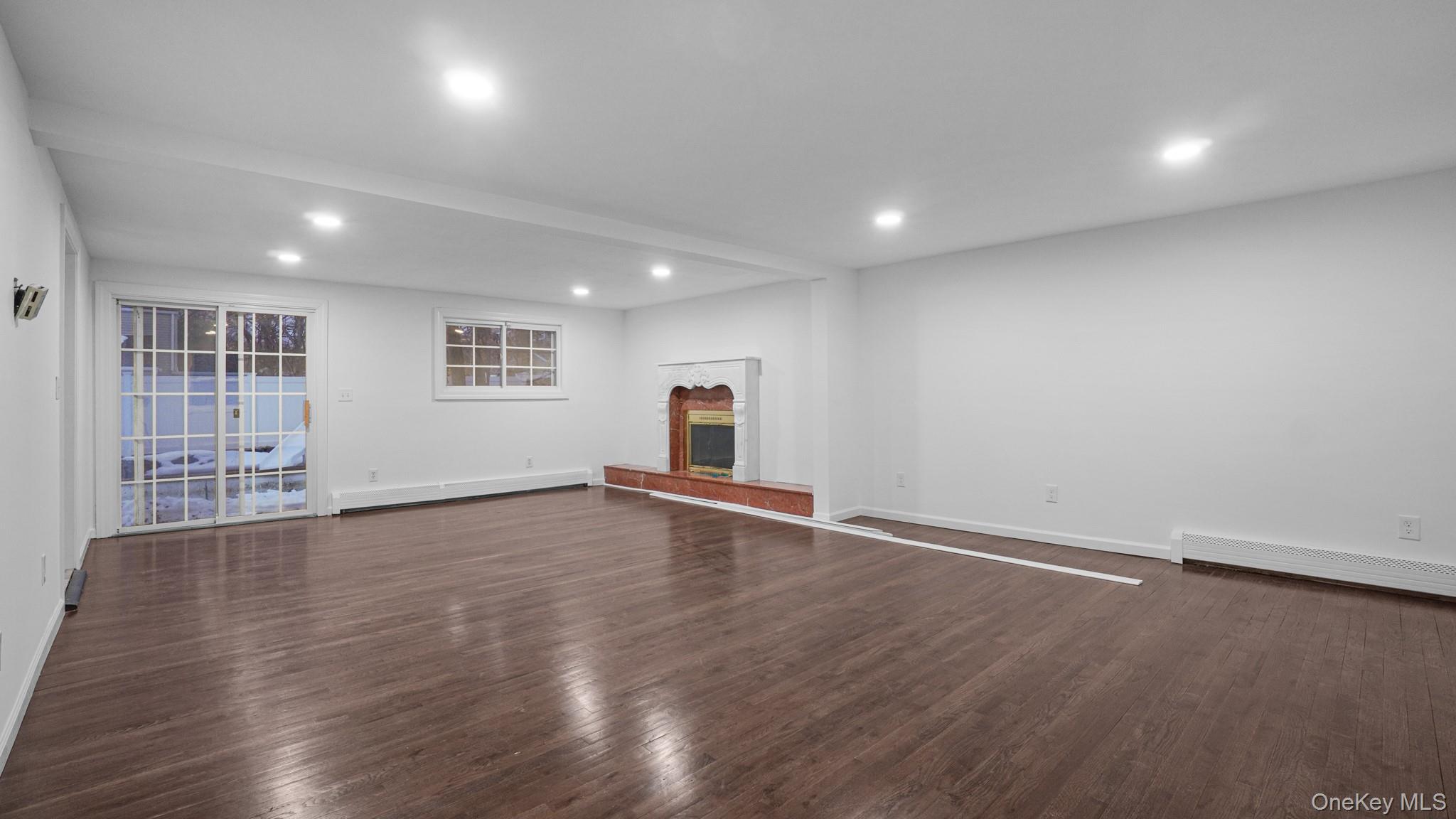 35 John Street, Port Jefferson Station, NY 11776