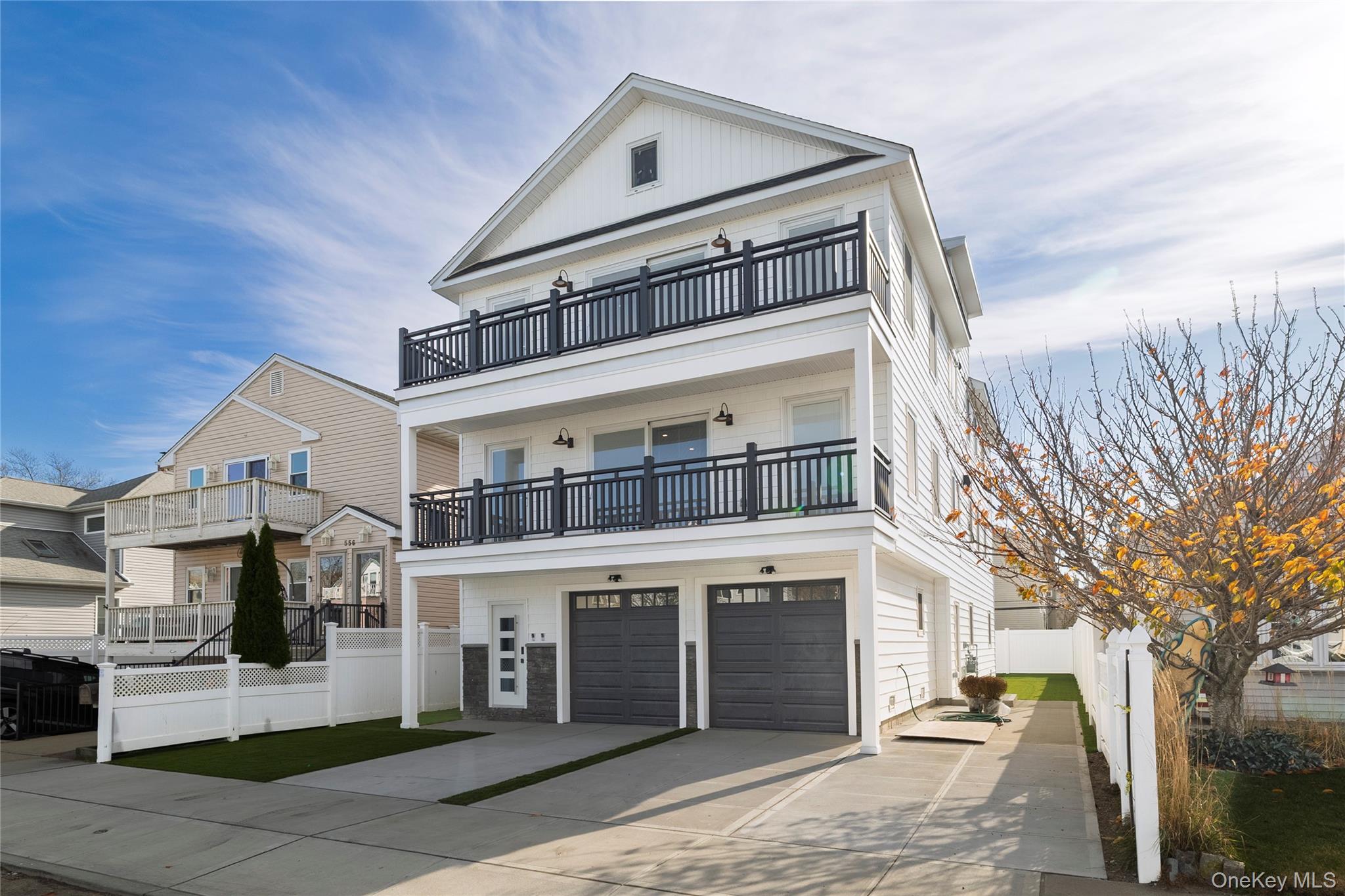 550 E Harrison Street, Long Beach, NY 11561