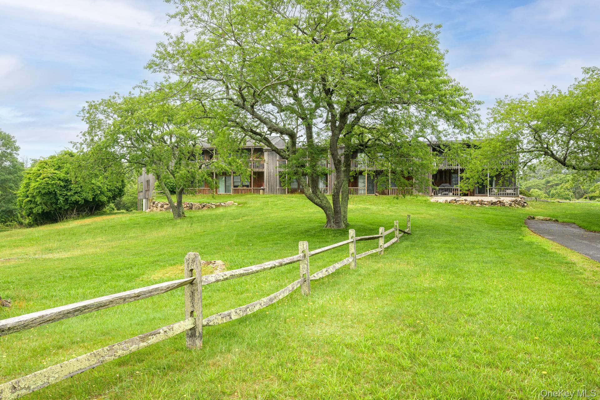 929 County Road 39, Southampton, NY 11968