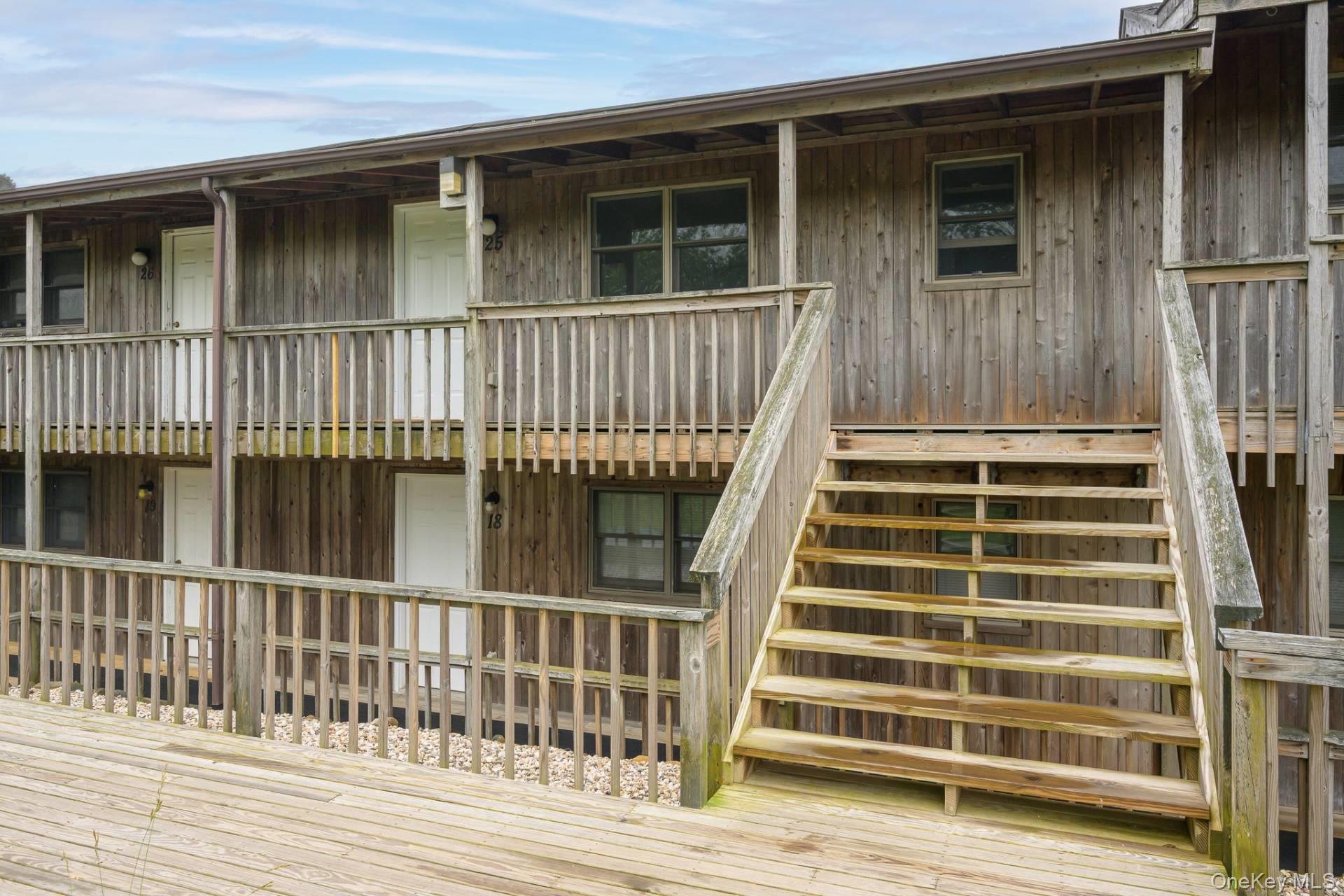 929 County Road 39, Southampton, NY 11968