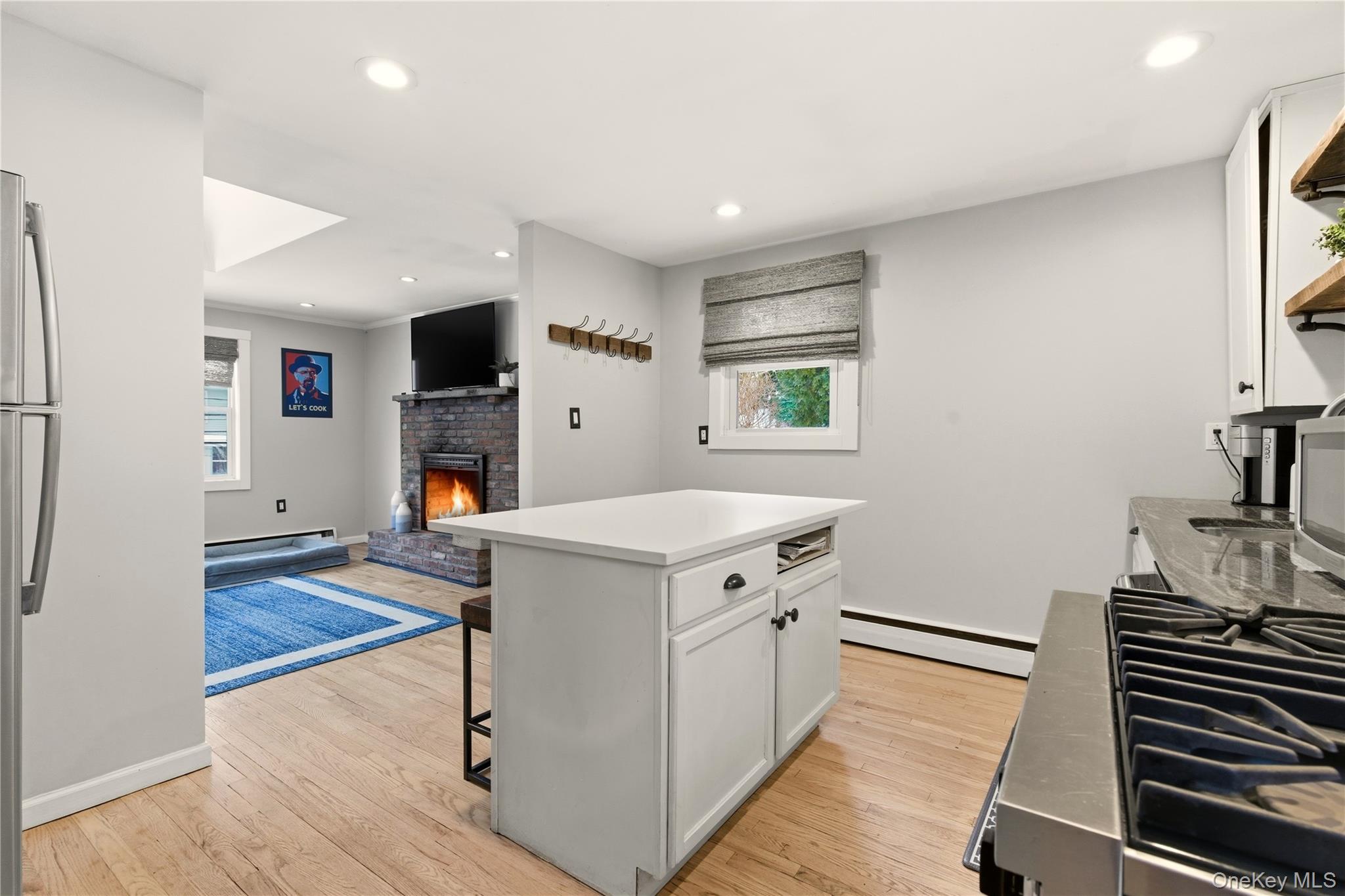 58 Oakdale Road, Centerport, NY 11721