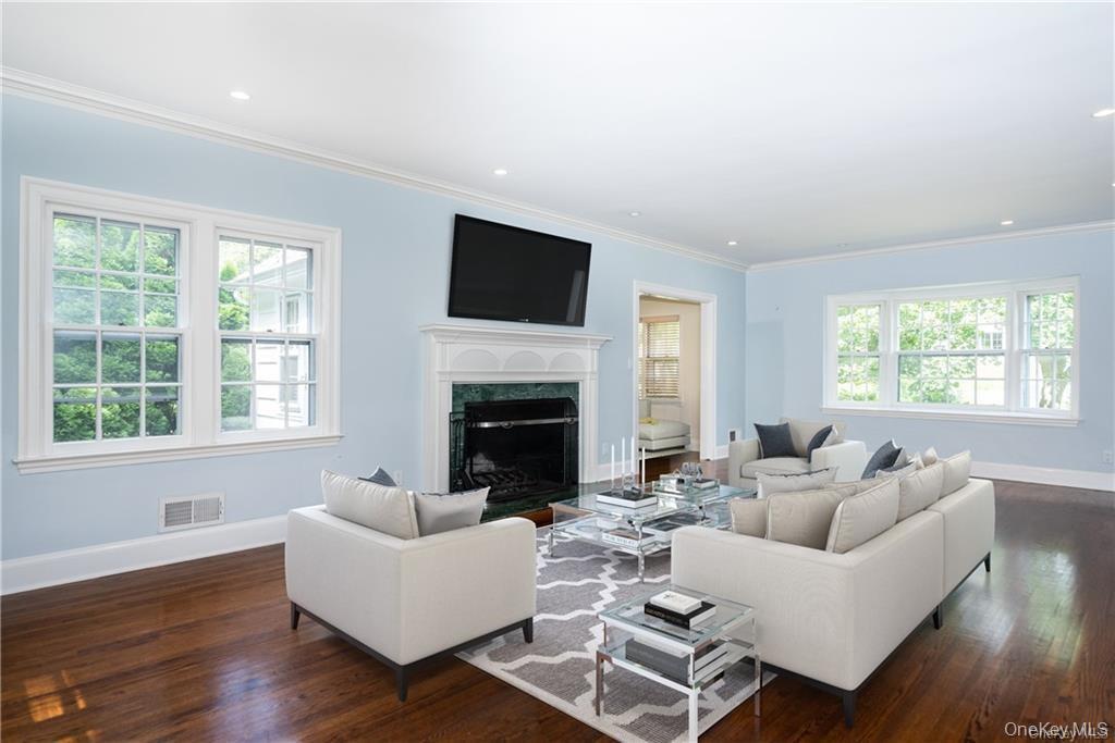 25 Jerome Avenue, New Rochelle, NY 10804