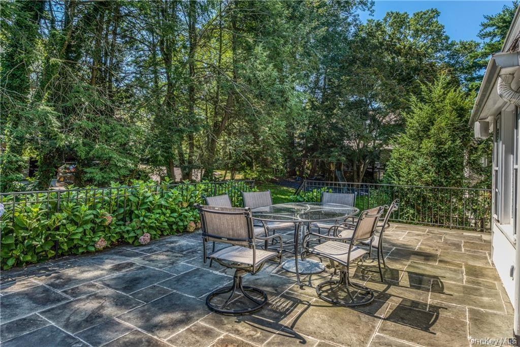 25 Jerome Avenue, New Rochelle, NY 10804