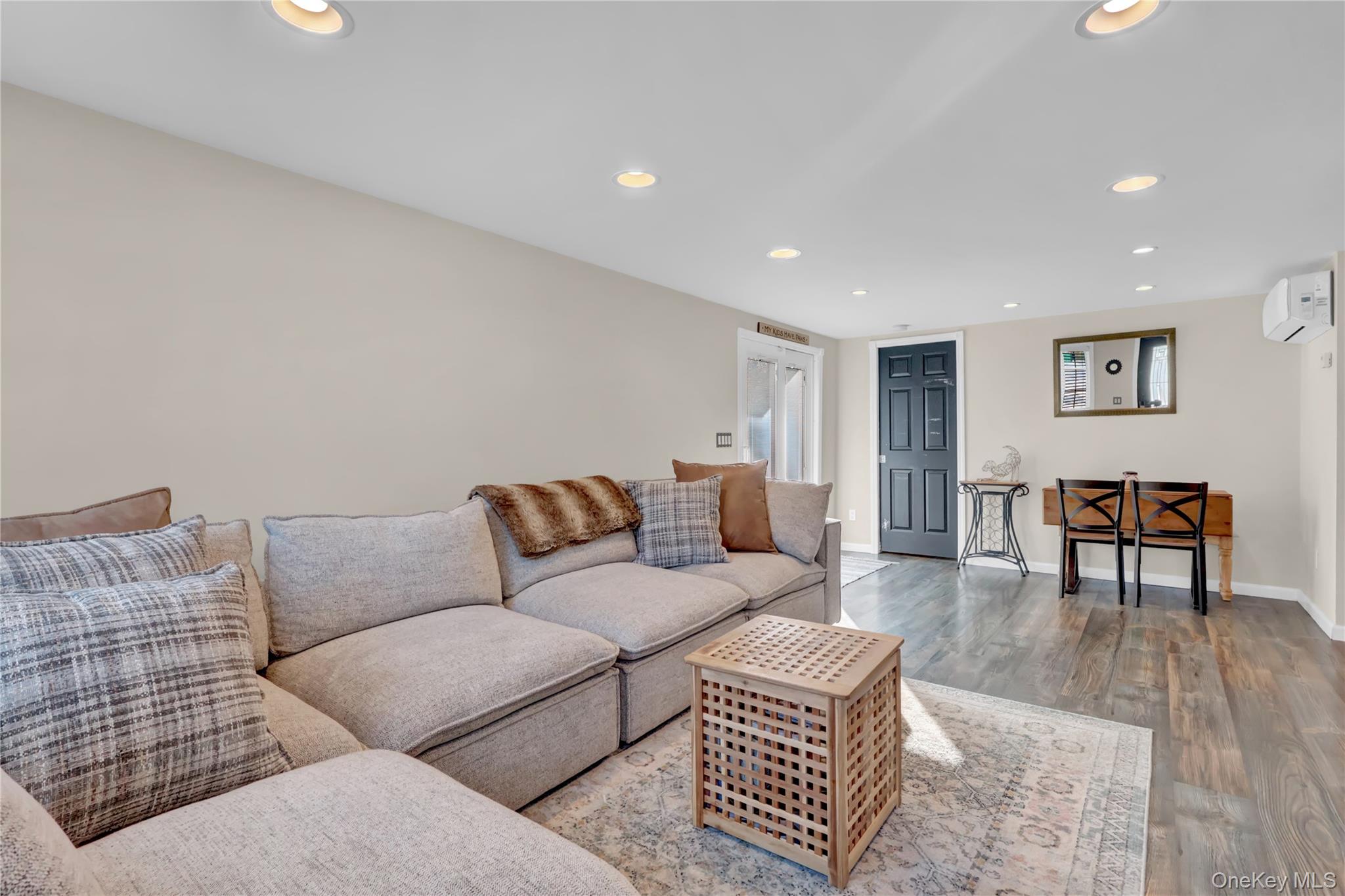 16 Magnolia Drive, Kings Park, NY 11754