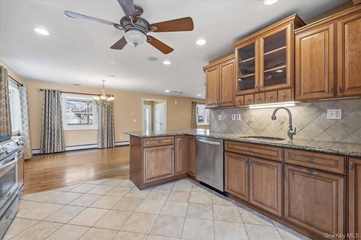 234 S Pershing Avenue, Bethpage, NY 11714