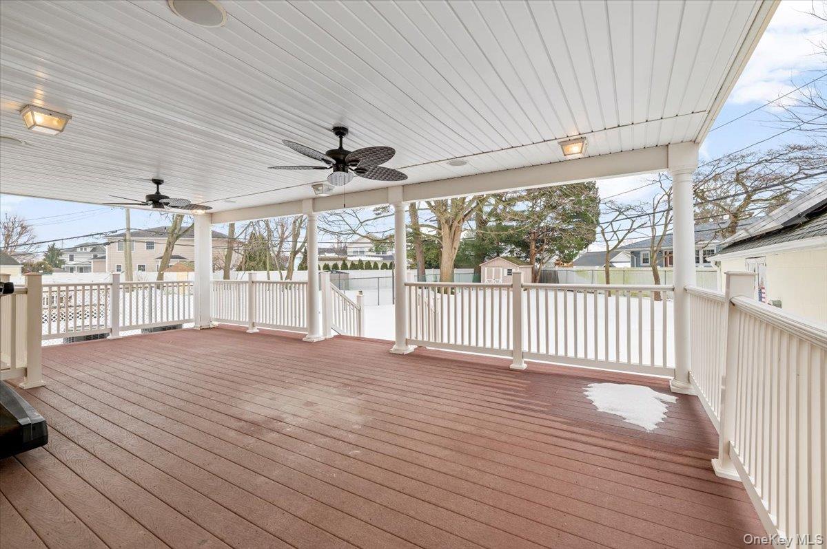 234 S Pershing Avenue, Bethpage, NY 11714