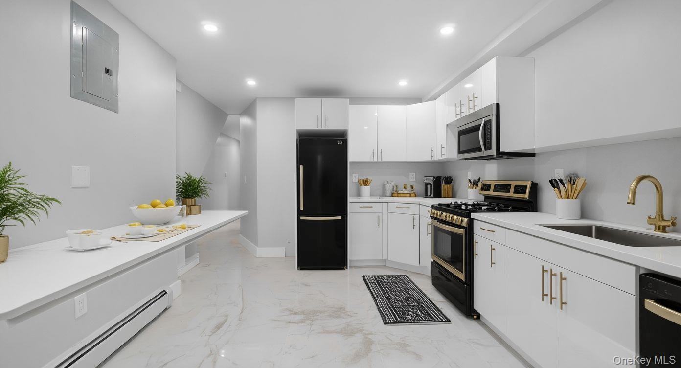 506 E 183rd Street, Bronx, NY 10458