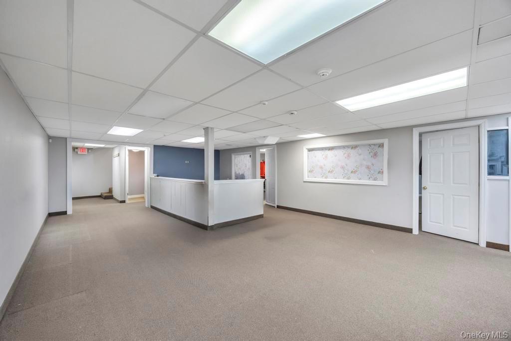 600 Hicksville Road, Bethpage, NY 11714