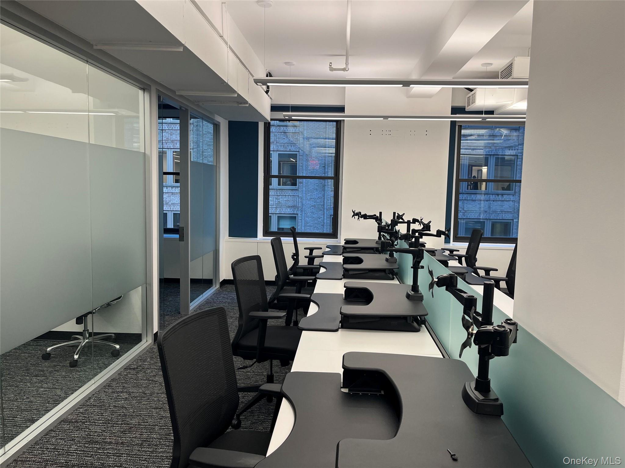 501 Madison Ave # 10th floor, New York (Manhattan), NY 10022