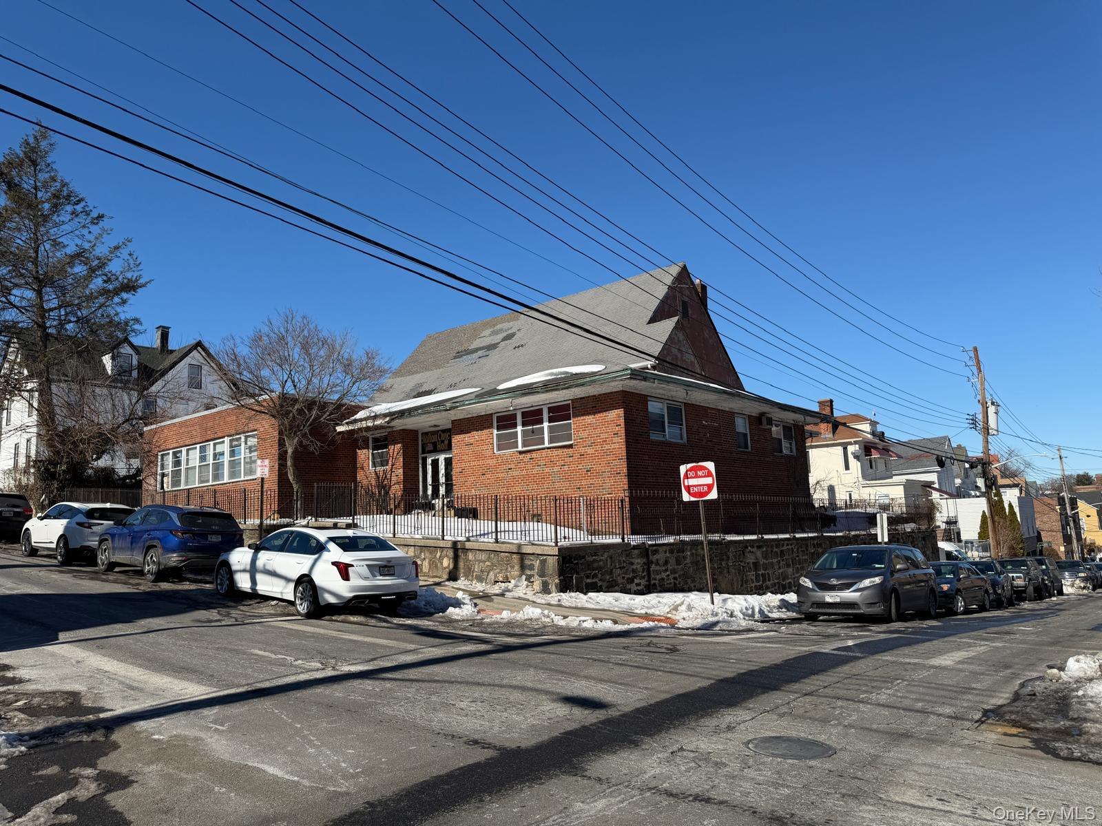 208 N 5th Avenue, Mount Vernon, NY 10550