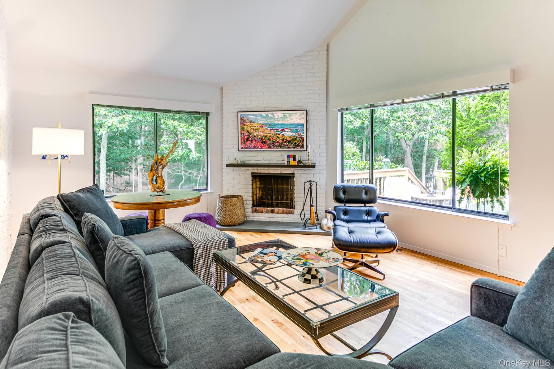 202 Treescape Drive # 10B, East Hampton, NY 11937