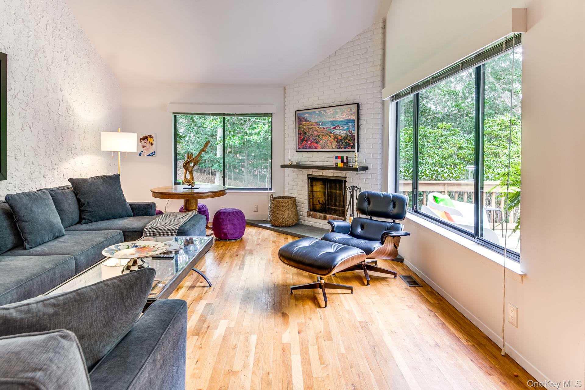 202 Treescape Drive # 10B, East Hampton, NY 11937