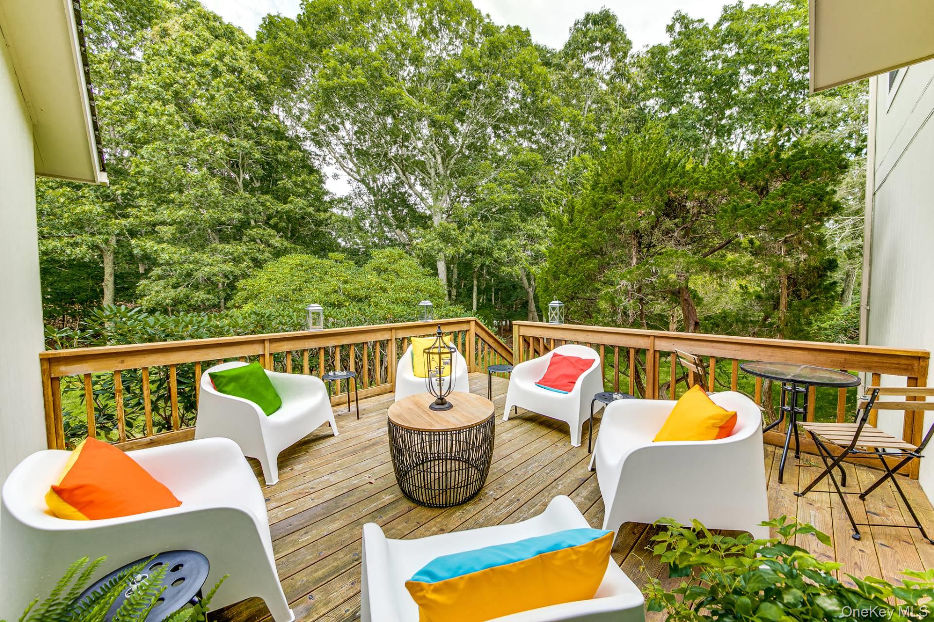 202 Treescape Drive # 10B, East Hampton, NY 11937