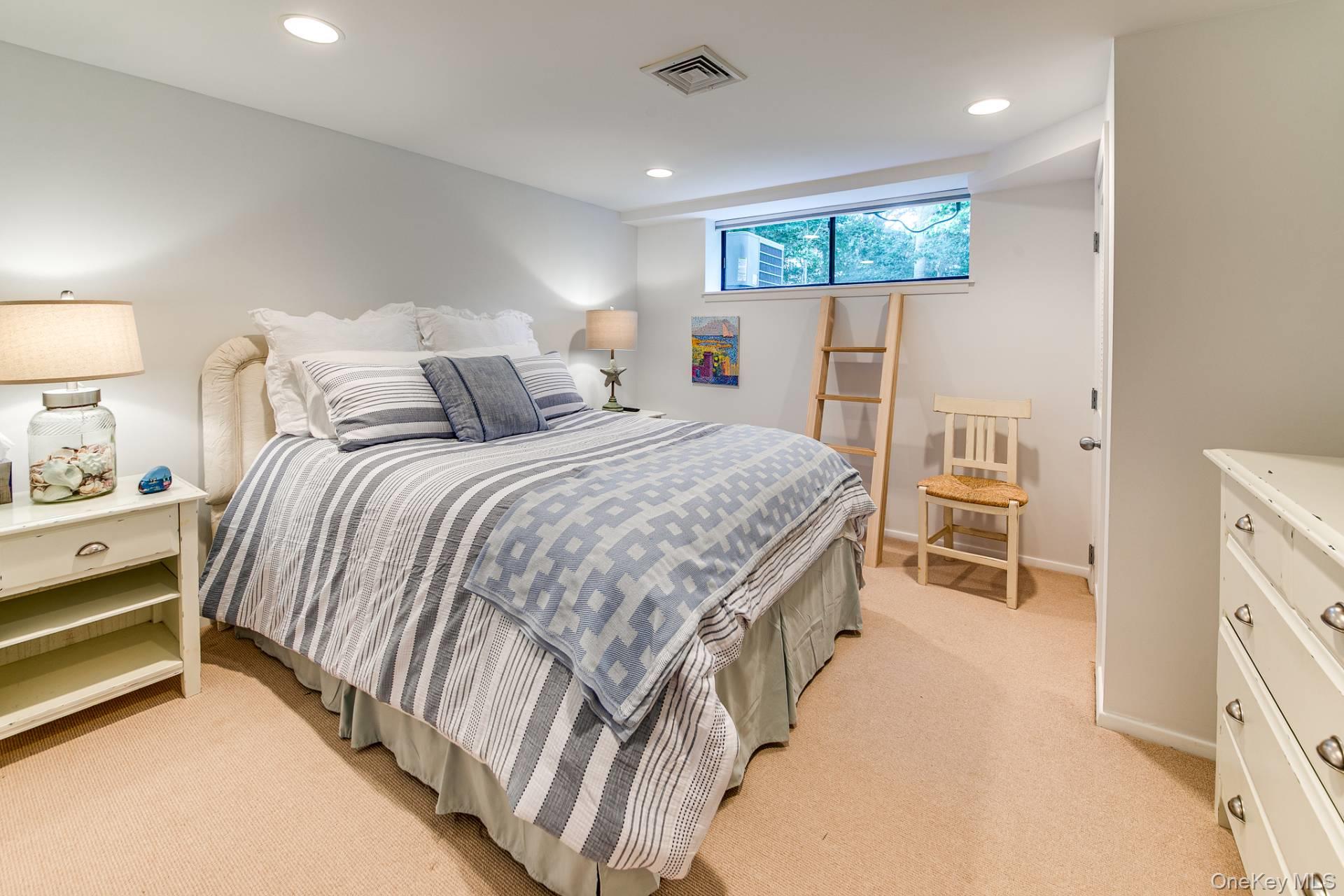 202 Treescape Drive # 10B, East Hampton, NY 11937