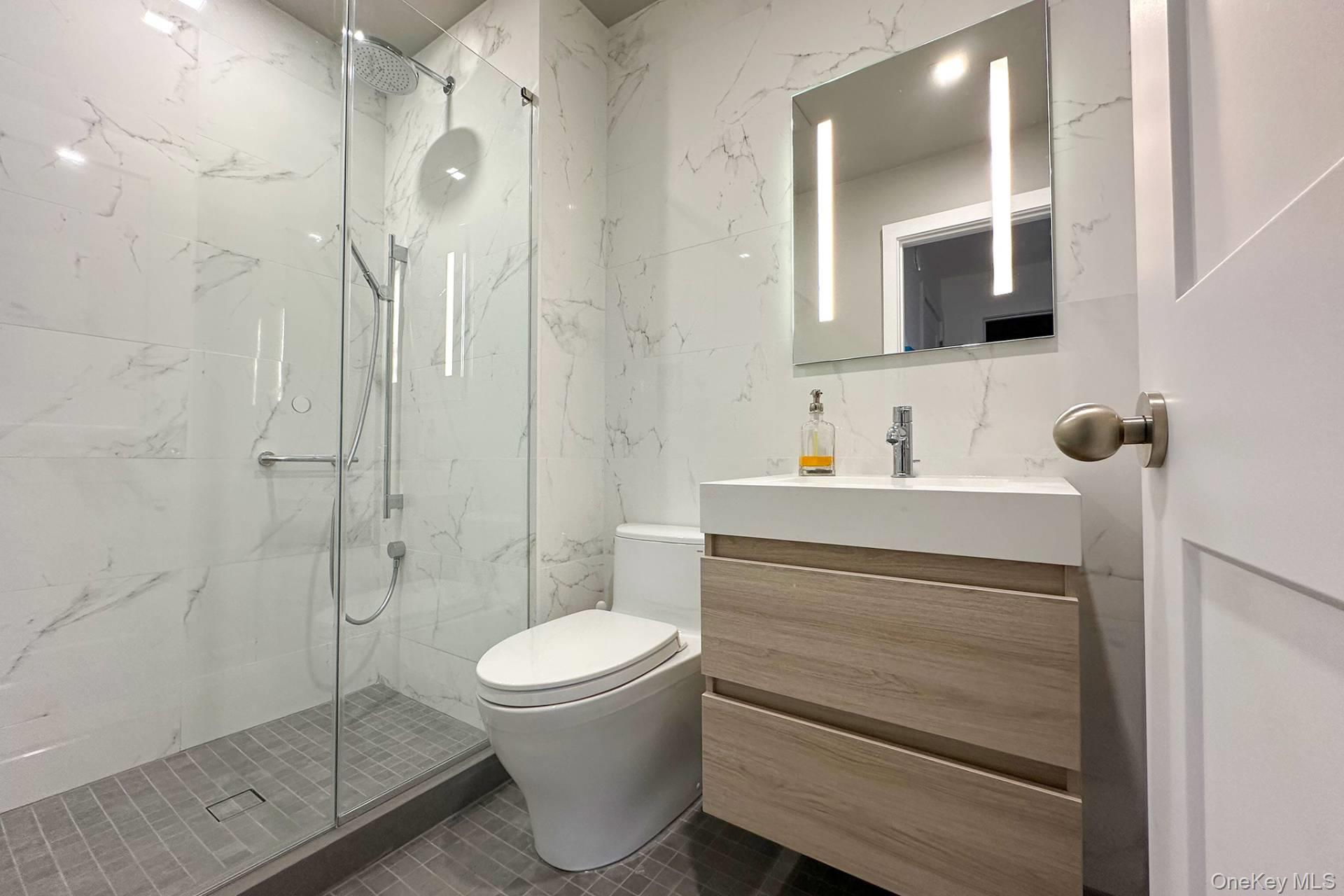 202 Treescape Drive # 10B, East Hampton, NY 11937