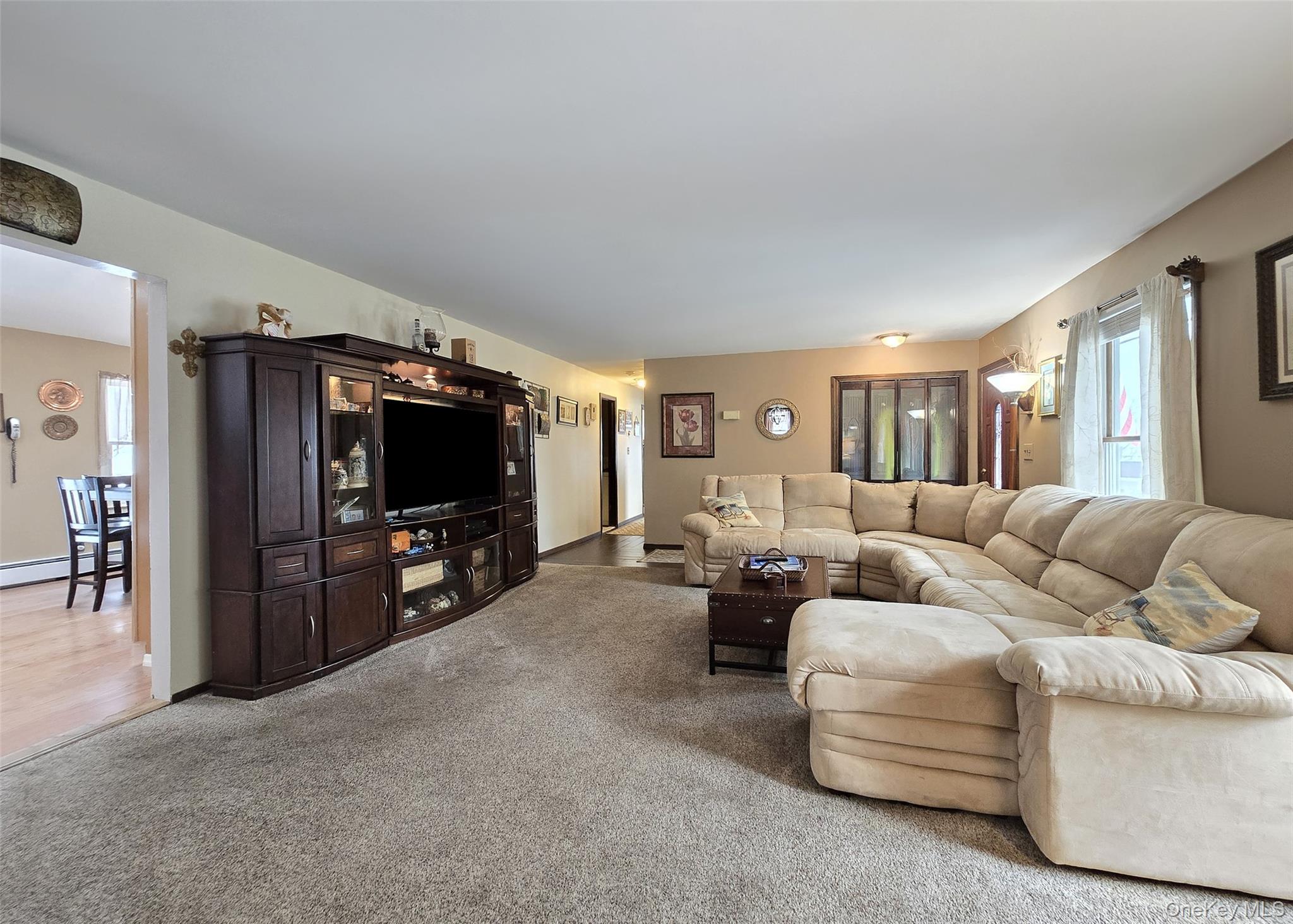 25 Spruceton Street, Selden, NY 11784