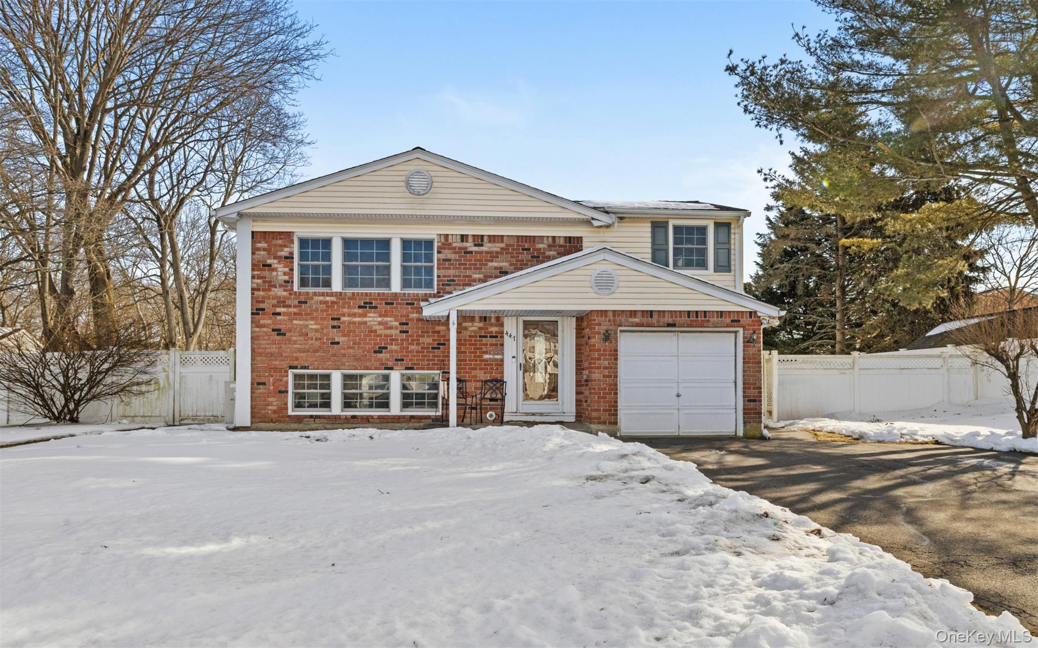 447 China Road, Sayville, NY 11782