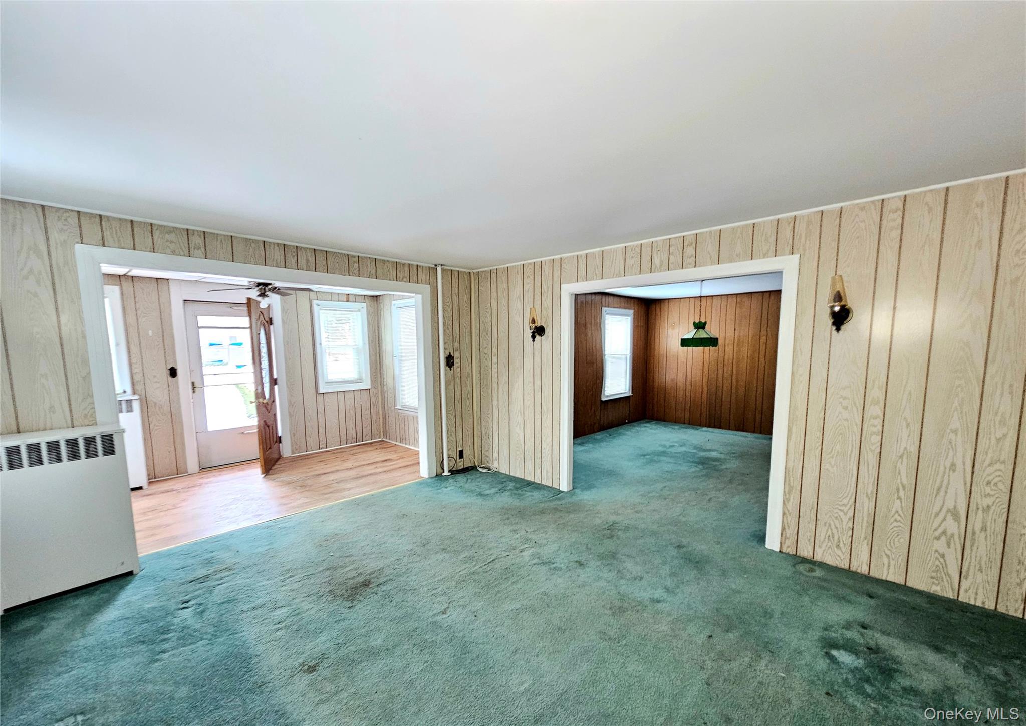 67 Elton Road, Stewart Manor, NY 11530