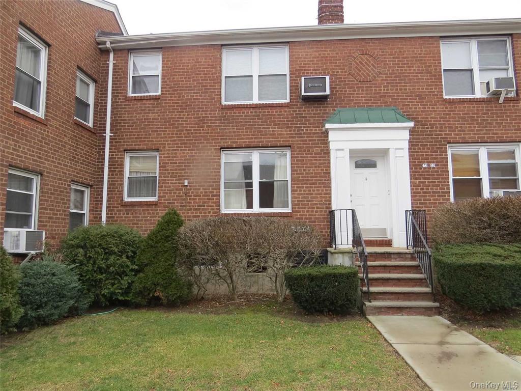172-12 Crocheron Avenue # C3, Flushing, NY 11358