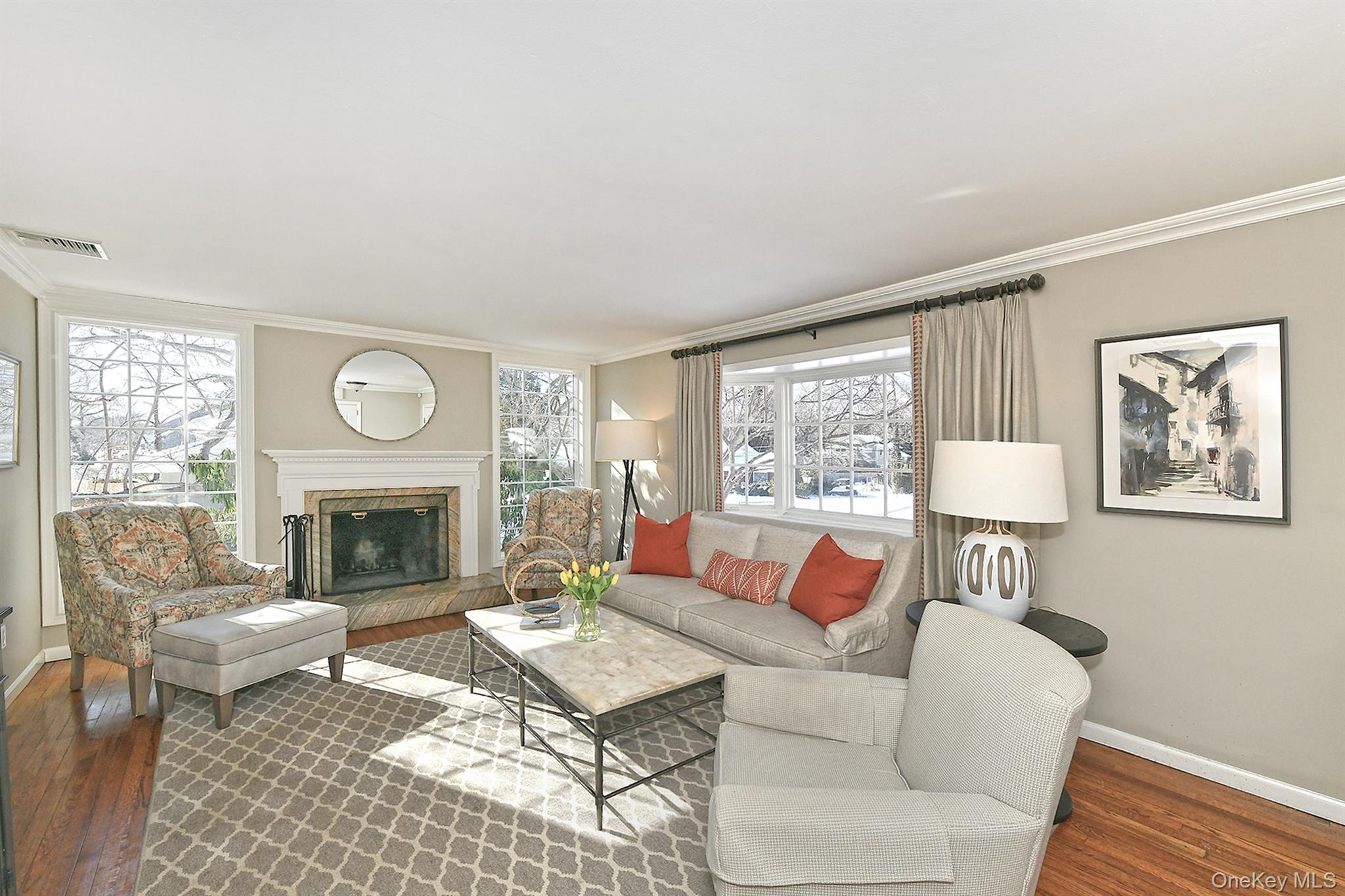 2 Montana Place, Huntington Station, NY 11746