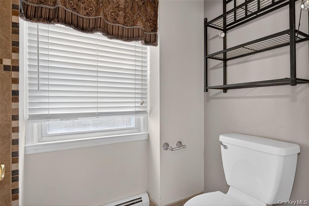 4 Debbie Court, Chester, NY 10918