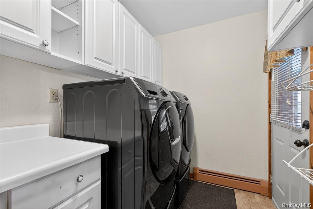 4 Debbie Court, Chester, NY 10918