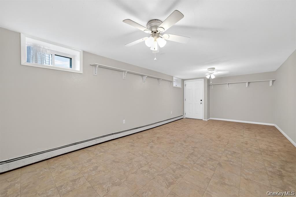 4 Debbie Court, Chester, NY 10918