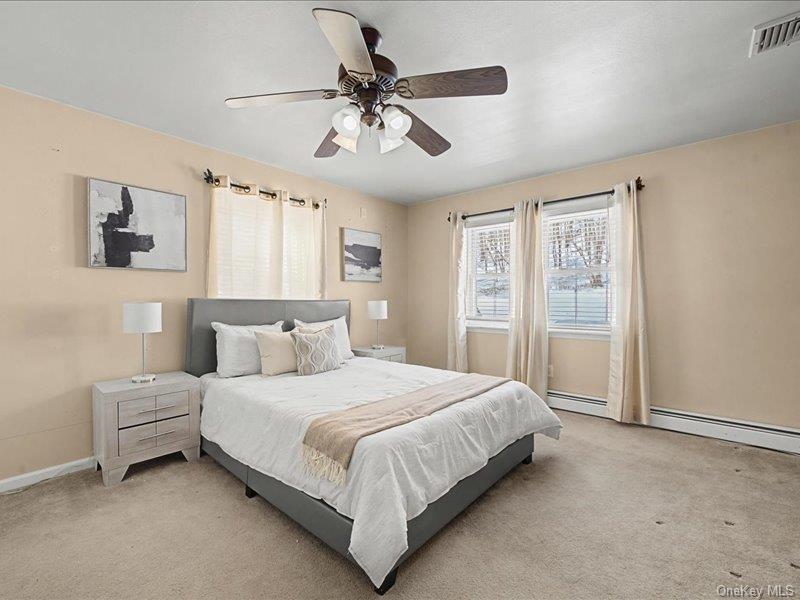 4 Debbie Court, Chester, NY 10918