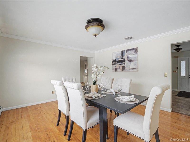 4 Debbie Court, Chester, NY 10918