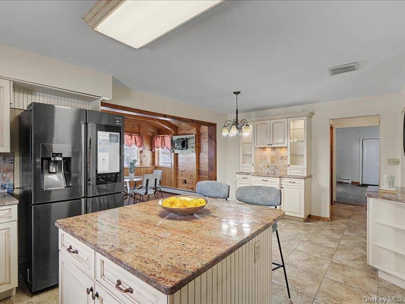 4 Debbie Court, Chester, NY 10918