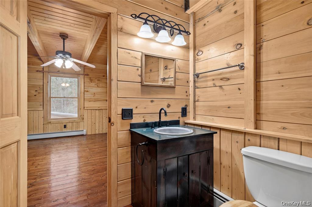 4 Debbie Court, Chester, NY 10918