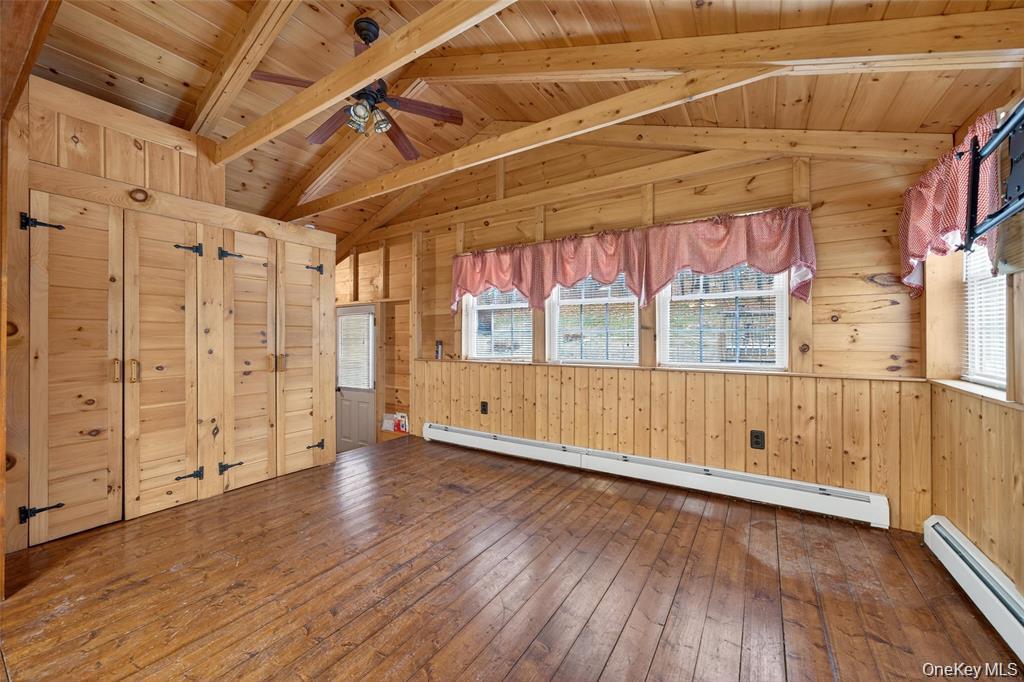 4 Debbie Court, Chester, NY 10918