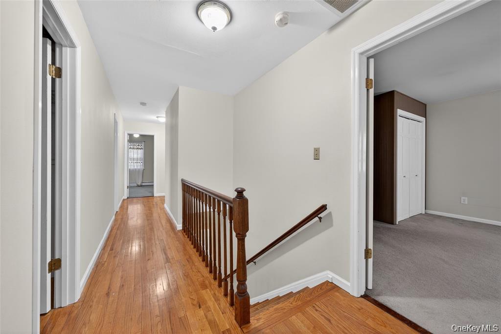 4 Debbie Court, Chester, NY 10918