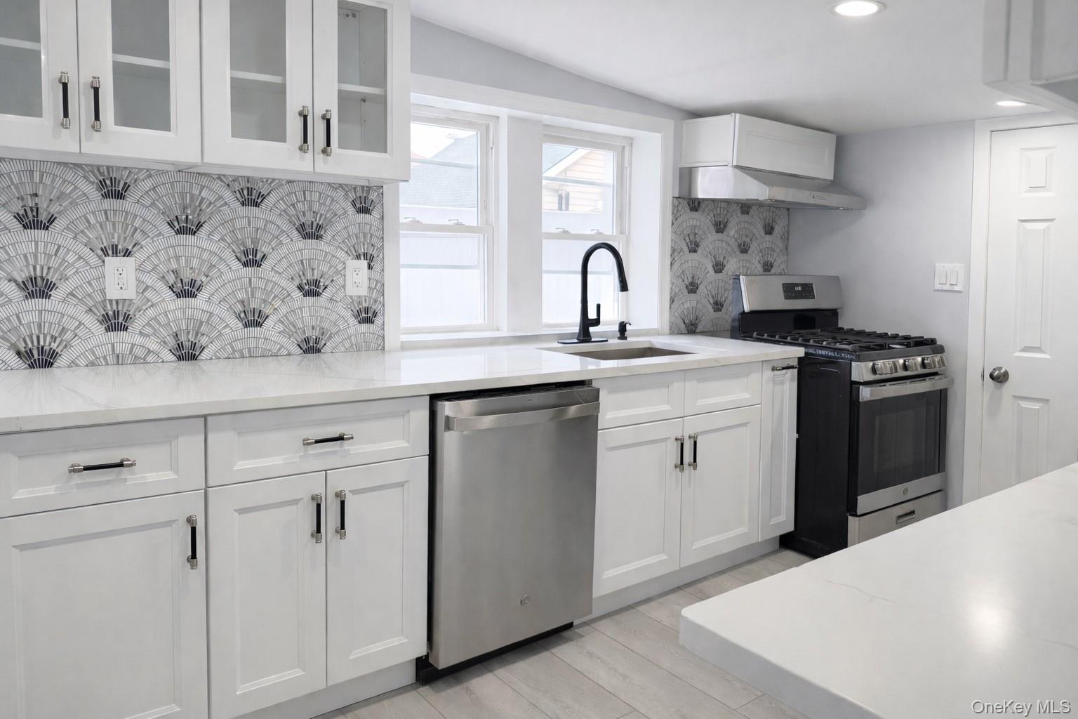 70 S Cottage Street, Valley Stream, NY 11580