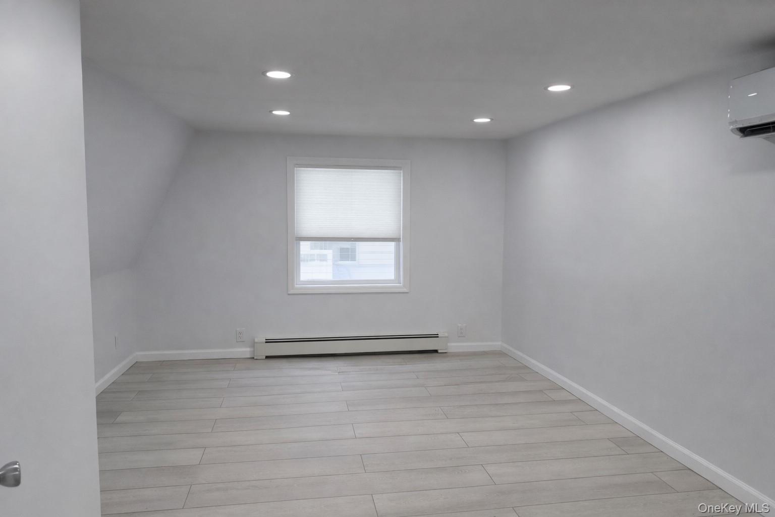 70 S Cottage Street, Valley Stream, NY 11580