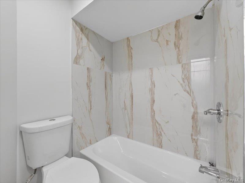 17 Maple Avenue W, Suffern, NY 10901