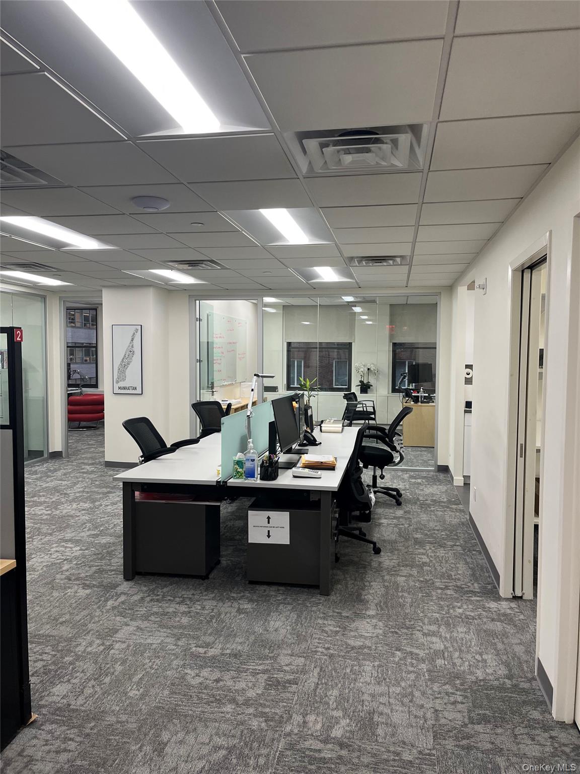 501 Madison Ave # 6th floor, New York (Manhattan), NY 10022