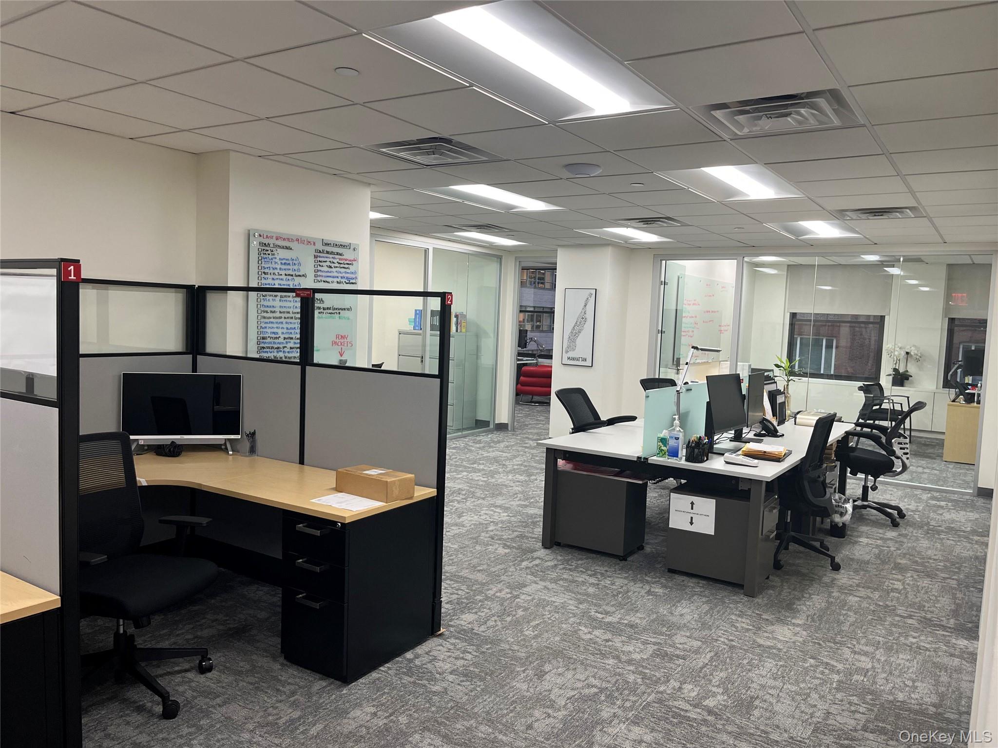 501 Madison Ave # 6th floor, New York (Manhattan), NY 10022