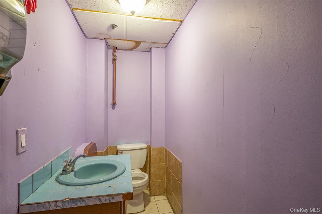 41 Lafayette Avenue, Suffern, NY 10901