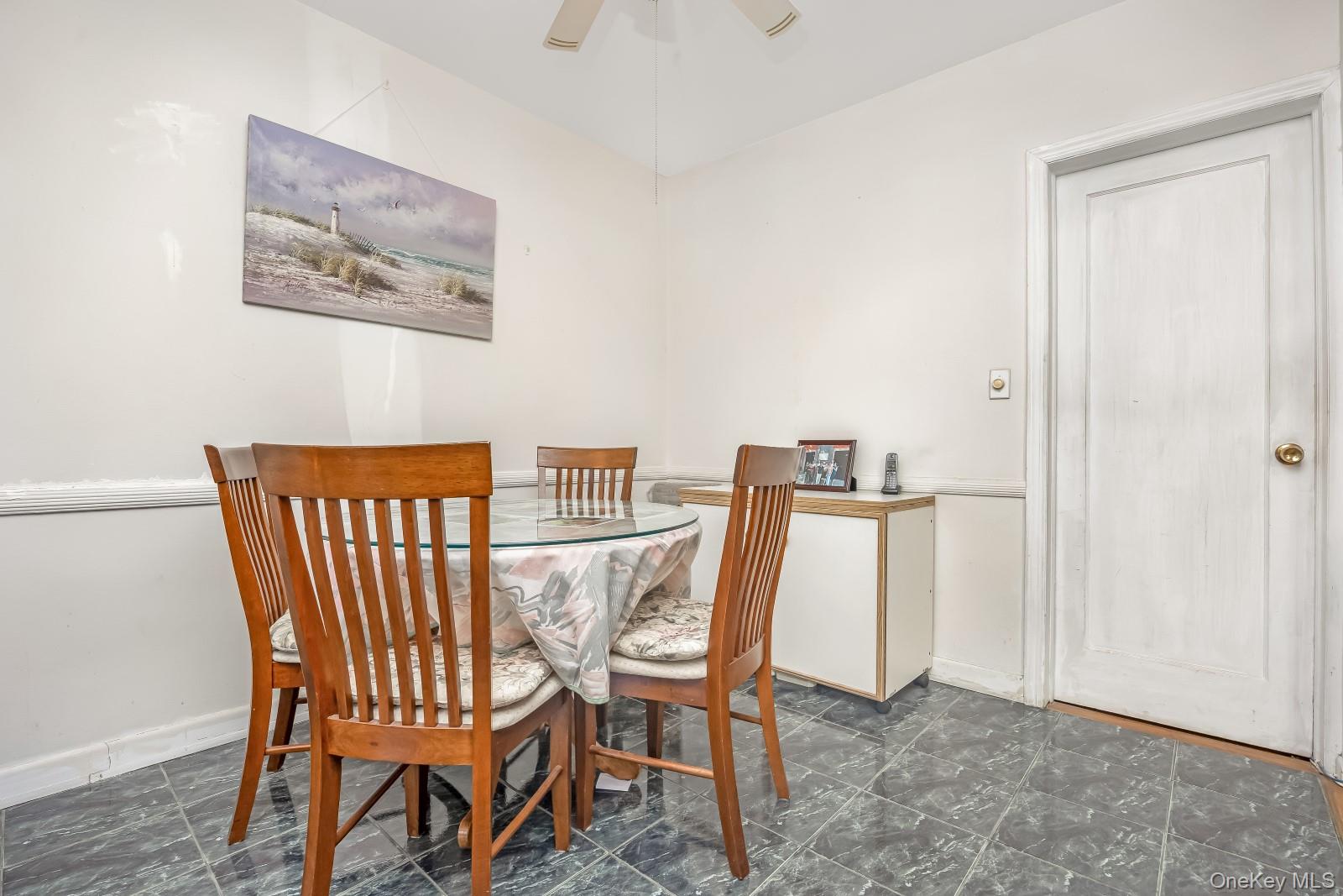 58-43 81st Street, Middle Village, NY 11379