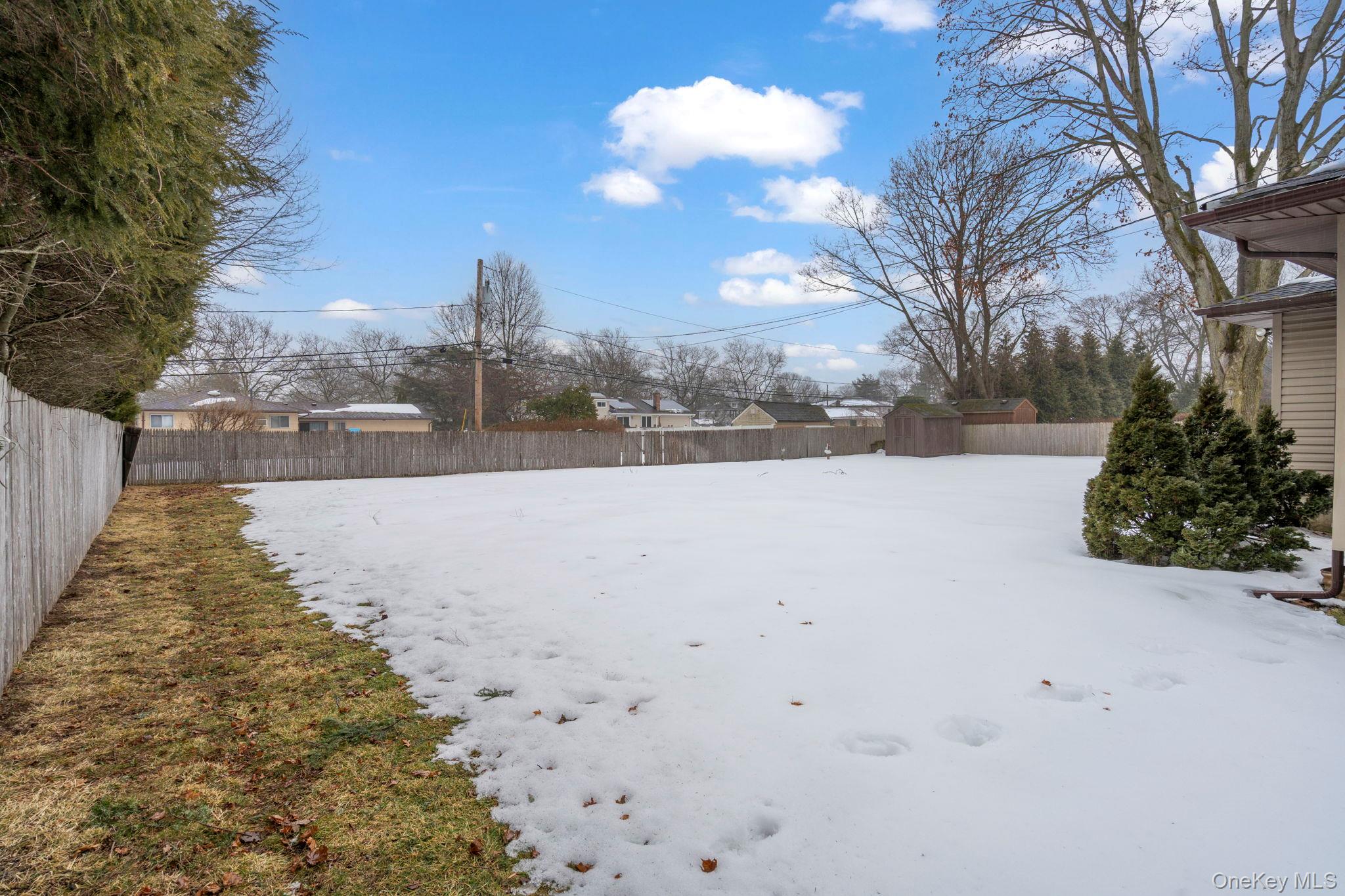 15 Thadford Street, East Northport, NY 11731