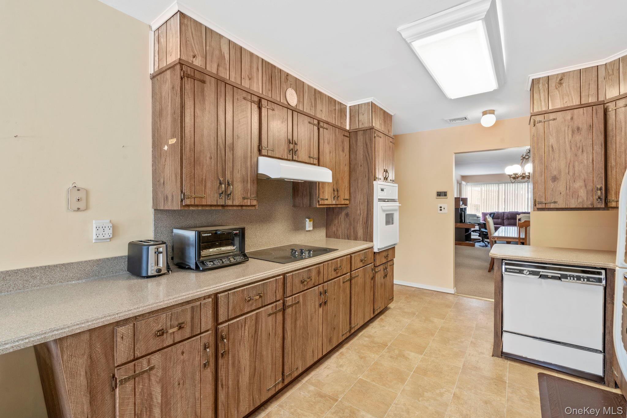 15 Thadford Street, East Northport, NY 11731