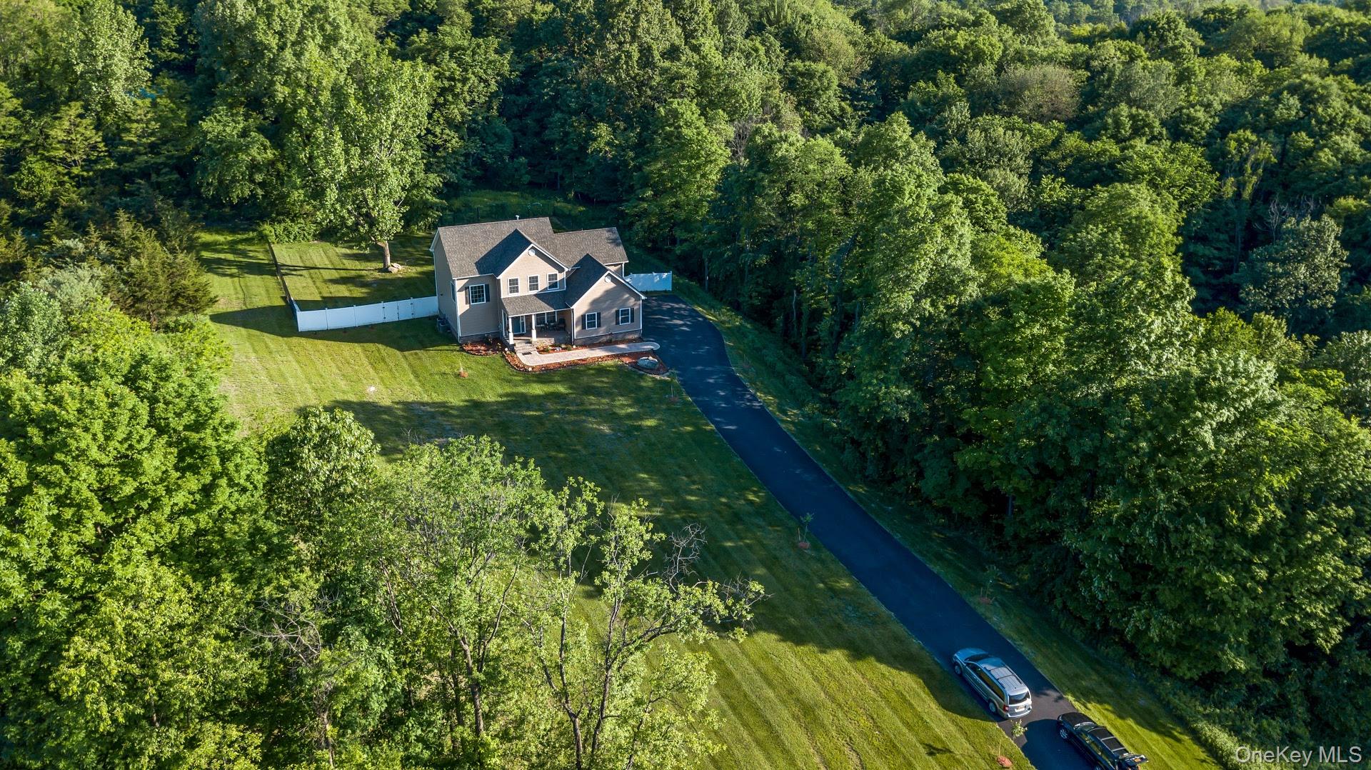 16 Primrose Lane, Chester, NY 10918