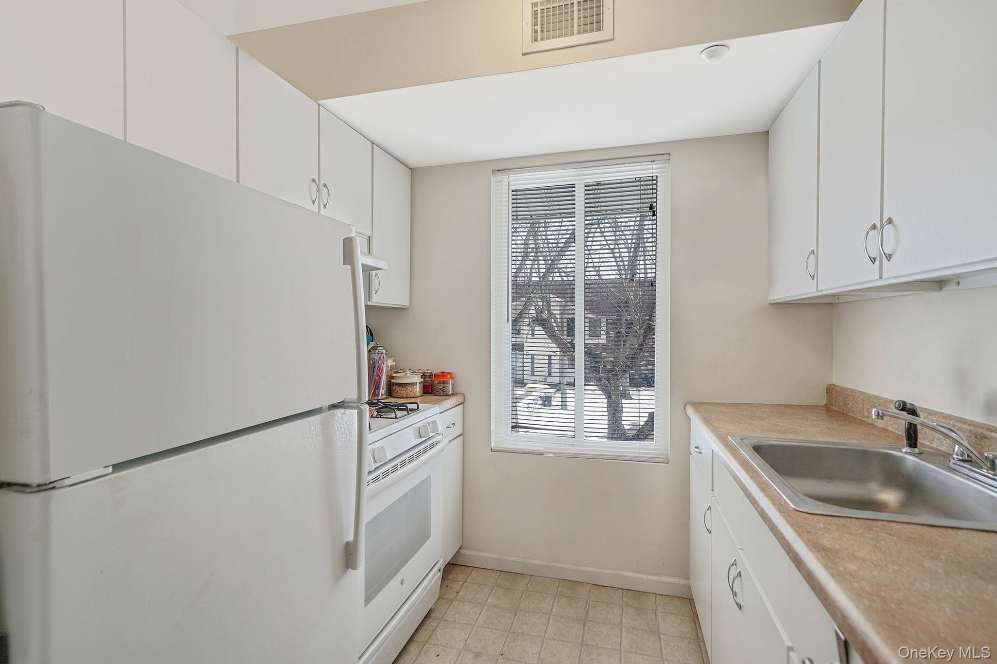 30 El Camino Ct # 30, Coram, NY 11727