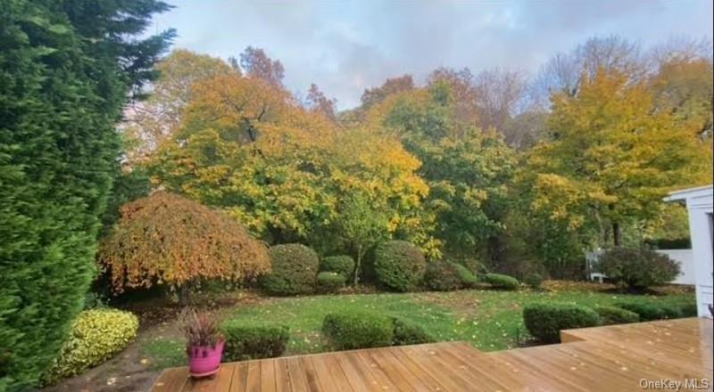 57 BIRCHBROOK Drive, Smithtown, NY 11787