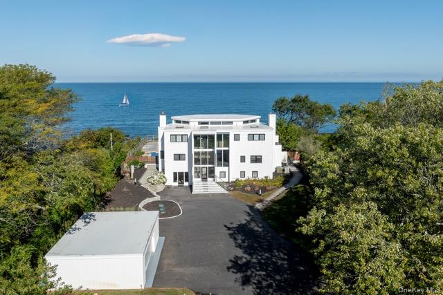 57305 Route 48, Greenport, NY 11944