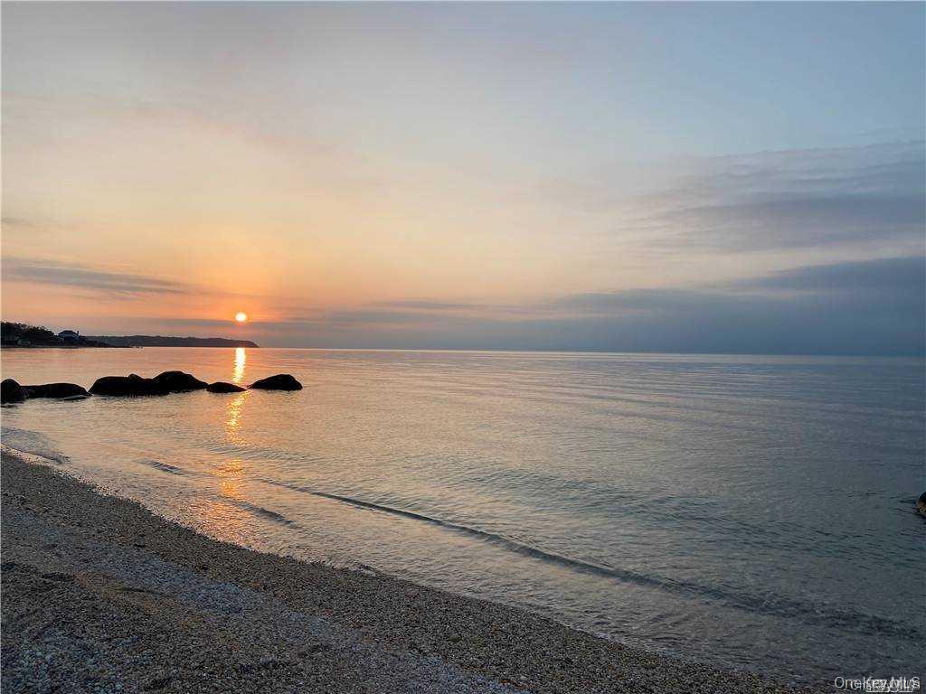 57305 Route 48, Greenport, NY 11944