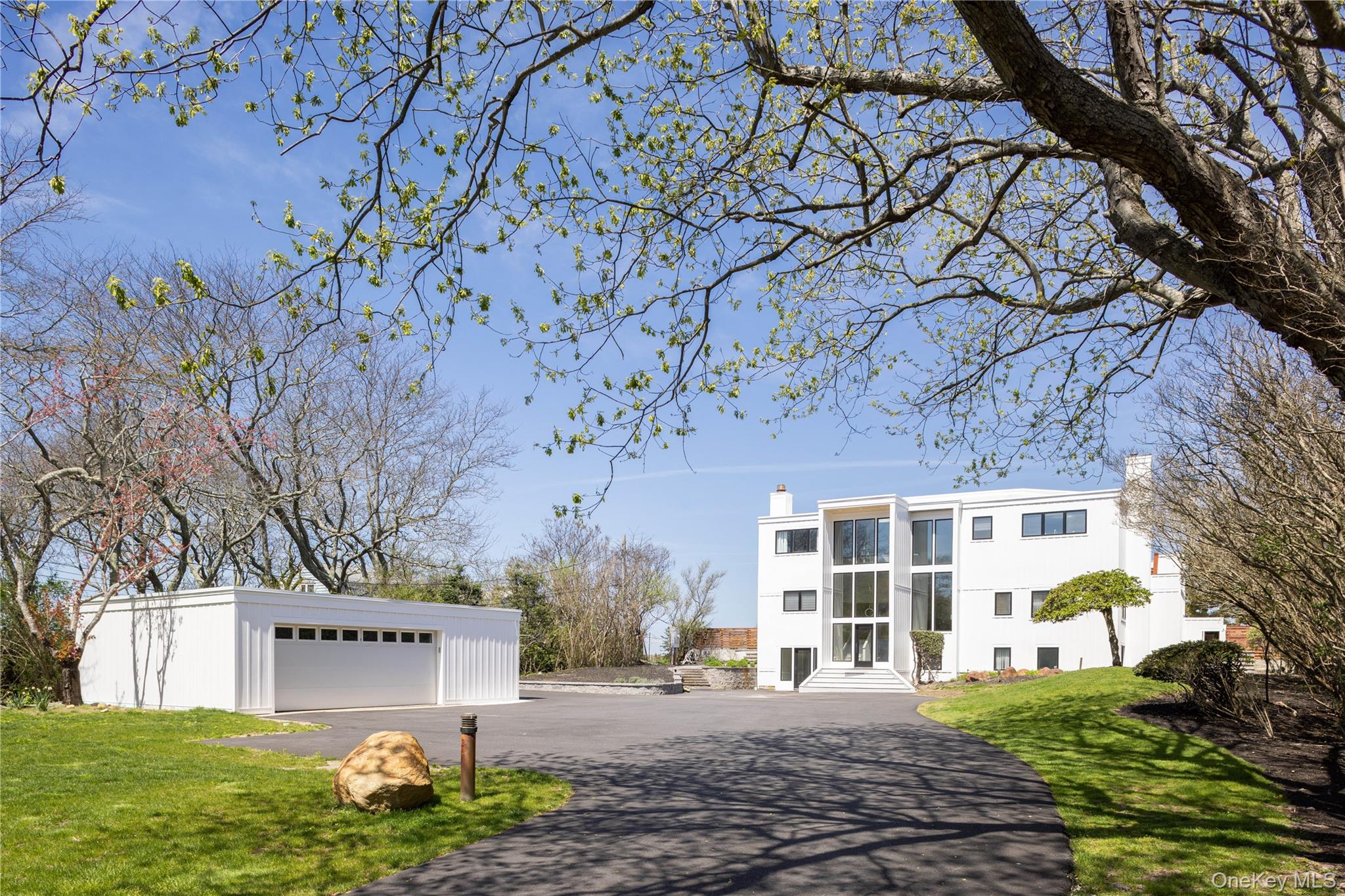 57305 Route 48, Greenport, NY 11944